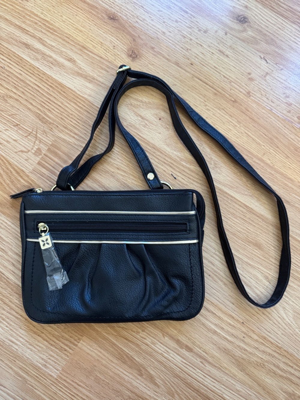 Relic Slim Crossbody 🔅 NWOT